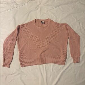 H&M Blush Pink Crew Neck Cropped Sweater